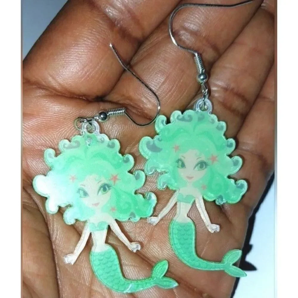 Super cute handmade mermaid earrings